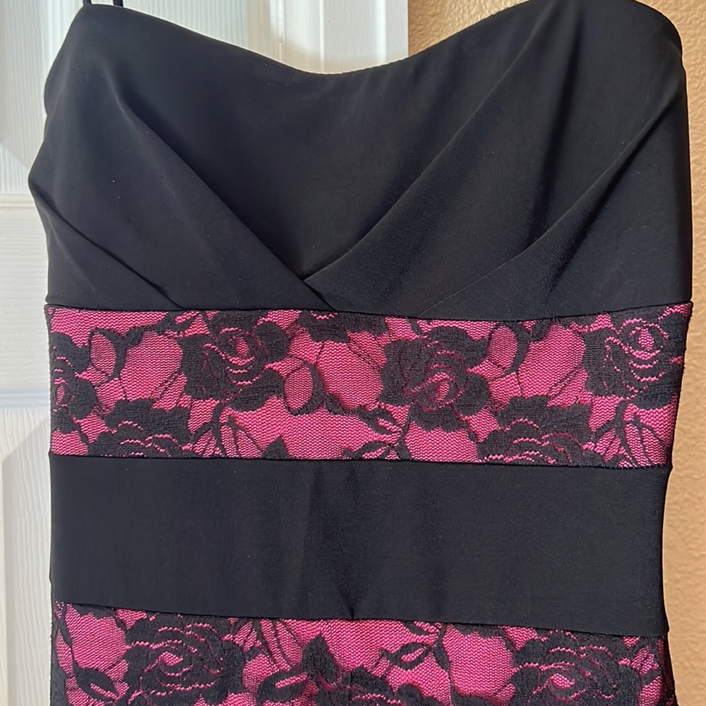 Dress - Picture 2 of 7